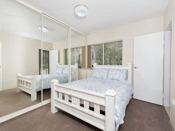 Bel Mare Unit 1 / 1 Shoal Bay Road - Perths Hotel 3