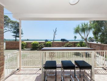 Bel Mare Unit 1 / 1 Shoal Bay Road - Perths Hotel 6