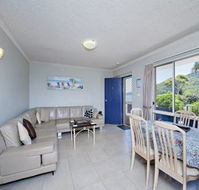Shoal Towers Unit 2 / 11 Shoal Bay Road - Perths Hotel