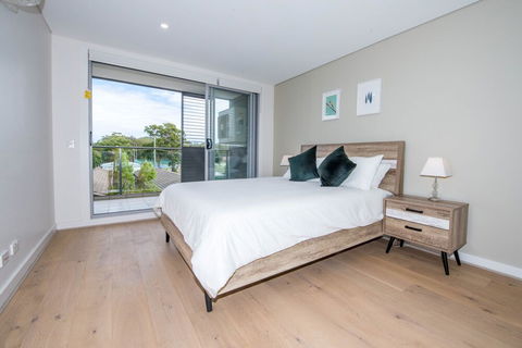 The Shoal Unit 203 Shoal Bay - Perths Hotel 4