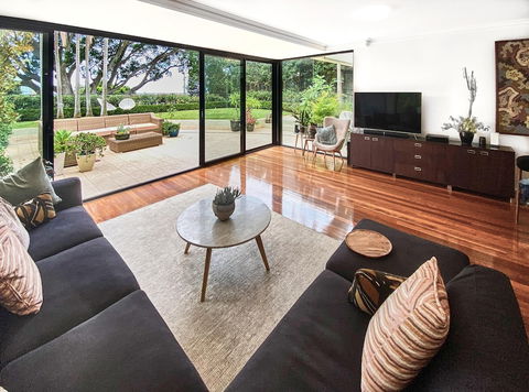 BELLEVUE GARDEN OASIS-hosted By L'Abode - Perths Hotel 3