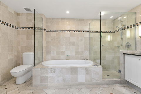 Perfect Location In Hastings Street Unit 134 Laguna On Hastings 32 Hastings Street - Perths Hotel 3