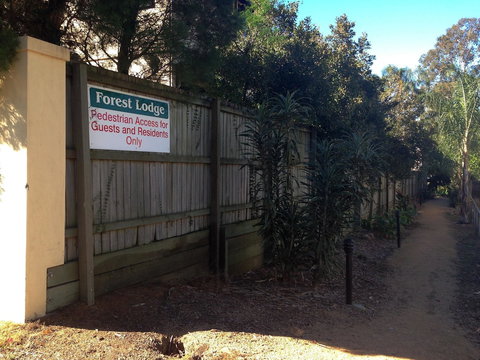 Forest Lodge Apartments - Perths Hotel 1