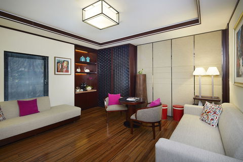 Pagoda Resort & Spa - Perths Hotel 4