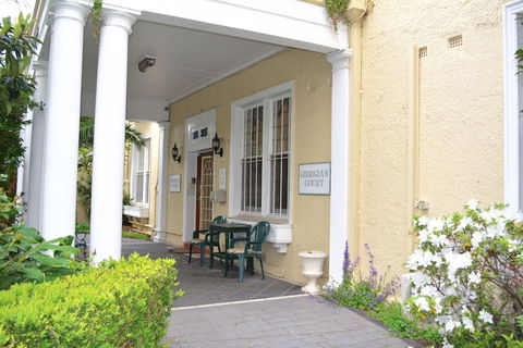 Georgian Court Bed & Breakfast - Perths Hotel 0