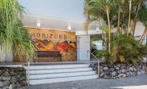 Horizons Holiday Apartments - Perths Hotel 0