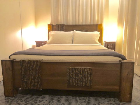 Five 3 Five - The Beachside Barracks - Perths Hotel 6