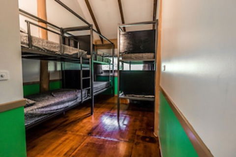 Jackaroo Treehouse Mission Beach - Perths Hotel 0