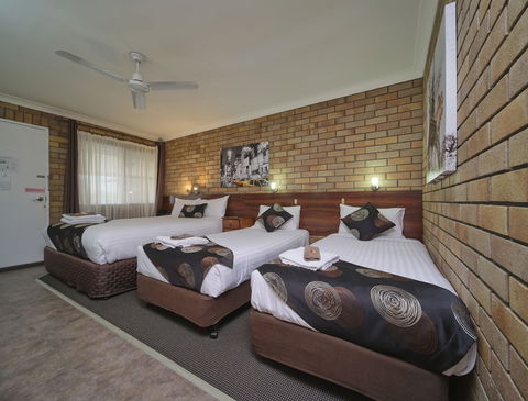 City View Motel Warwick - Perths Hotel 2