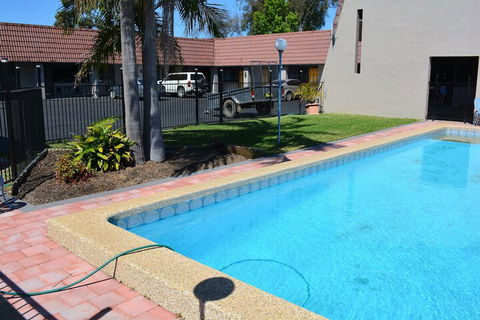 Alabaster Motor Inn Taree - Perths Hotel 2