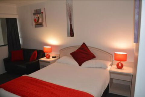 Alabaster Motor Inn Taree - Perths Hotel 1