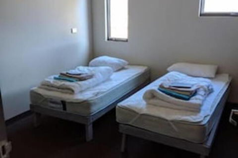 Swansea Backpackers - Perths Hotel 6