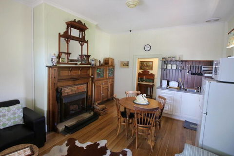 Christopher Halls Colonial Accommodation - Perths Hotel 3