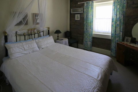 Christopher Halls Colonial Accommodation - Perths Hotel 2