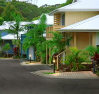 Flynns on Surf Beach Villas - Perths Hotel