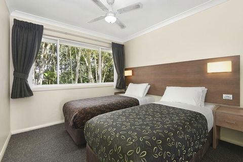 Flynns On Surf Beach Villas - Perths Hotel 5