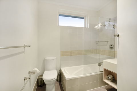 Adelaide Road Motor Lodge - Perths Hotel 5