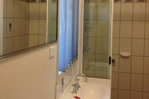 Cityside Accommodation - Perths Hotel 4