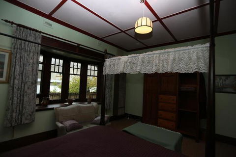 COLWYN HOUSE & STABLE COTTAGE B B - Perths Hotel 4