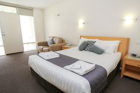 Sandors Motor Inn - Perths Hotel 6