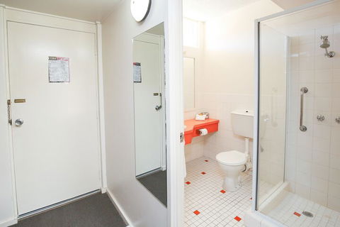 Sandors Motor Inn - Perths Hotel 5
