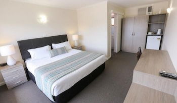 Seven Pines Motor Inn - Perths Hotel 3