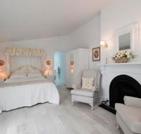 White Dove Cottage Bed  Breakfast - Perths Hotel