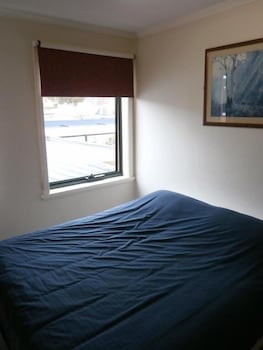 Launceston Backpackers - Hostel - Perths Hotel 4