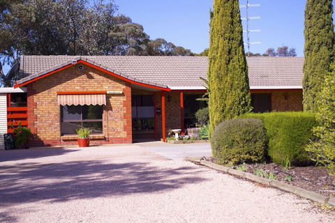Kadina Gateway Motor Inn - Perths Hotel 1