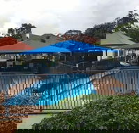 Forster Holiday Village - Perths Hotel