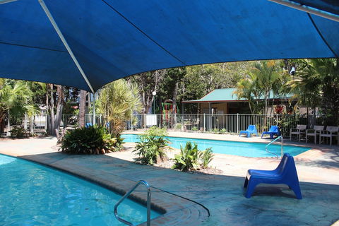 Lani's Holiday Island - Caravan Park - Perths Hotel 2