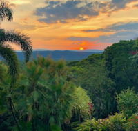 Daintree Manor Bed  Breakfast - Perths Hotel