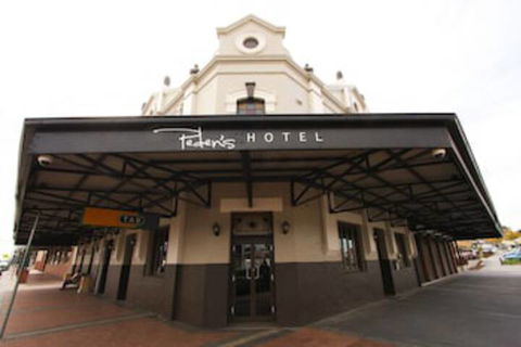 Peden's Hotel - Perths Hotel 0