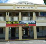 Taylors Hotel - Perths Hotel