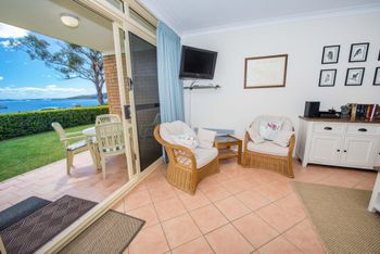 South Pacific Unit 1 Shoal Bay - Perths Hotel 3