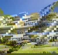 Beachside Apartment 10 - Perths Hotel