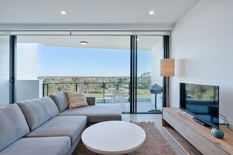 Allure Mooloolaba - Perths Hotel 4