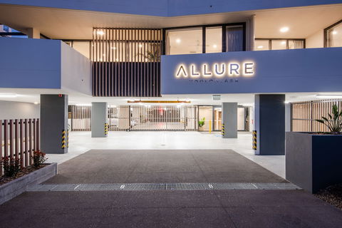 Allure Mooloolaba - Perths Hotel 0