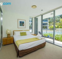 Blue on Blue Apartment 1011 - Perths Hotel