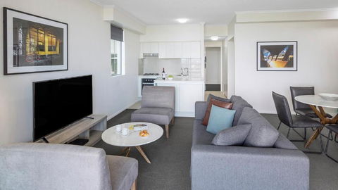 Apartments At 212 Margaret - Perths Hotel 6