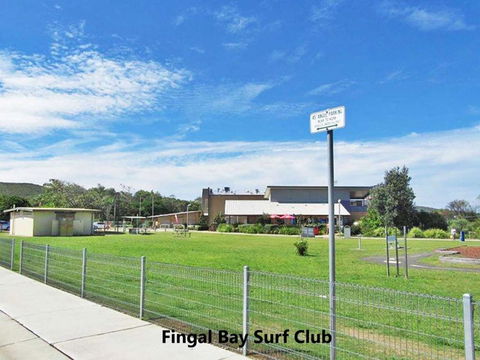 Barefoot 7 / 44 Marine Drive Fabulous Fingal Bay - Perths Hotel 1
