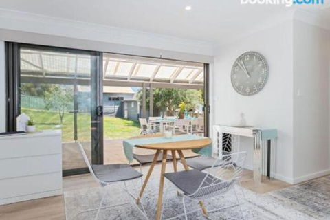 Bay Dream Believer 16 Verona Road Pet Friendly Boat Parking & WIFI - Perths Hotel 1