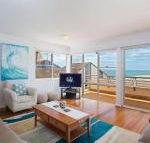 3 The Clippers 131 Soldiers Point Road fabulous waterfront unit - Perths Hotel