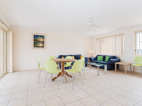 Ocean View Anna Bay 23 Ocean Avenue - Perths Hotel 4