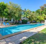 Baden 90 Rainbow Shores Resort Unit Pools Tennis Court Walk To Beach - Perths Hotel