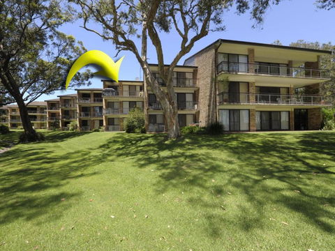 33 Bay Parklands 2 Gowrie Avenue Air Conditioning Foxtel Pool Tennis Court Spa - Perths Hotel 5