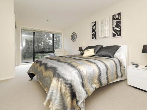 Bagnall Views 2 / 161 Government Rd Stylish & Modern Duplex Across The Road To The Waters Edge - Perths Hotel 1