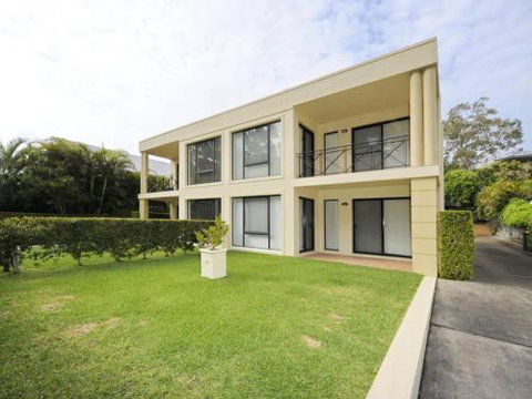 Bagnall Views 2 / 161 Government Rd Stylish & Modern Duplex Across The Road To The Waters Edge - Perths Hotel 6