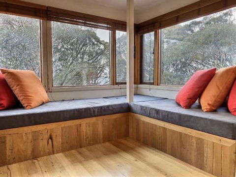 Alpine Walkabout Alpine Getaways - Perths Hotel 6