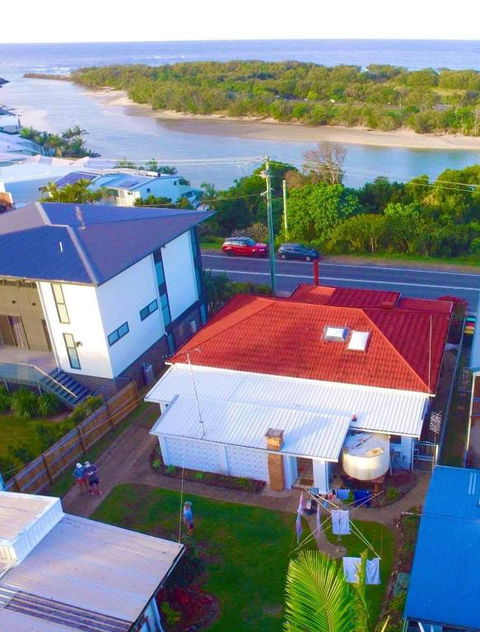 A Drop In The Ocean Kingscliff - Perths Hotel 1